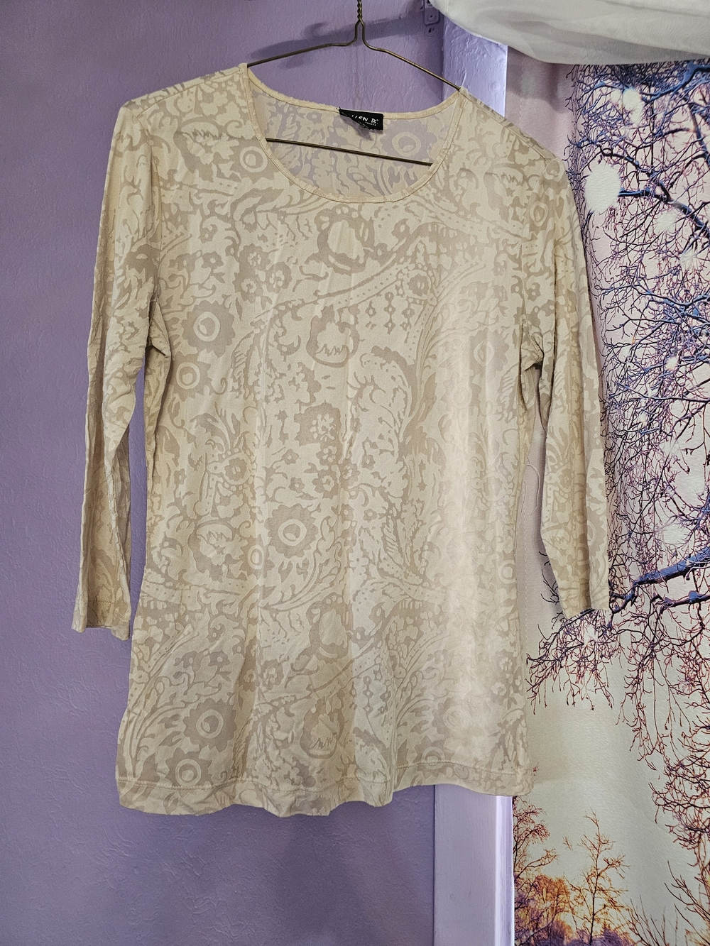 Allen B. By Allen Schwartz Cream Paisley Long-Sleeve Top